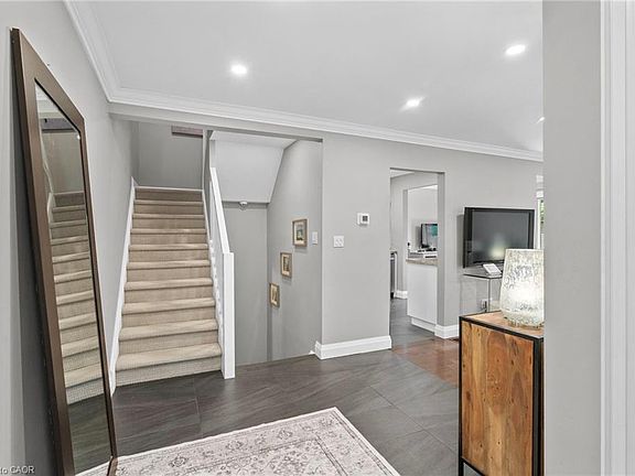 5th image of 685 Francis Rd #1