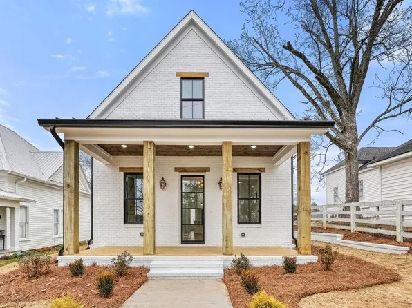 176 Lyons Ave, Ball Ground, GA 30107