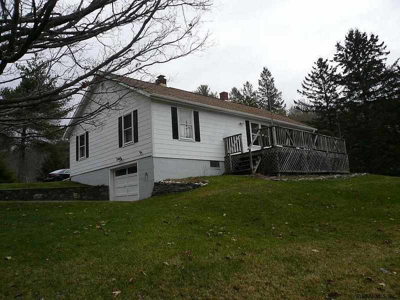 2nd image of 37 DECKER Street