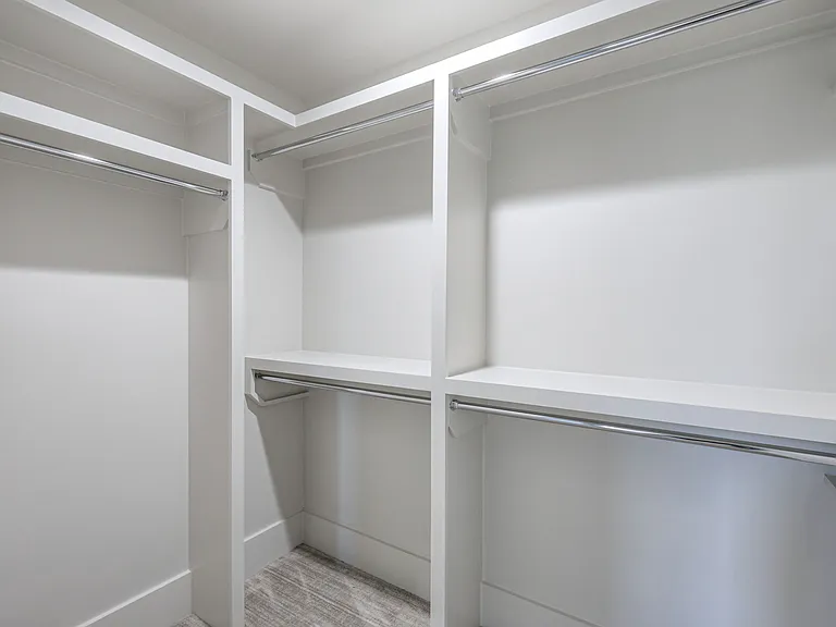 1025 Southwalk Dr — Photo 54