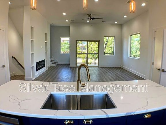 5th image of 3811 Munger Ave #103