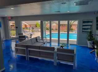 4020 Versailles Boulevard & Lakepointe Dr #4021, Oklahoma City, OK 73116
