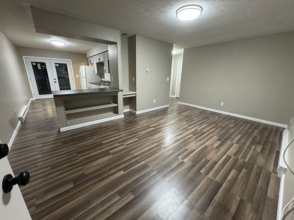 1st image of 37250 Main St #3