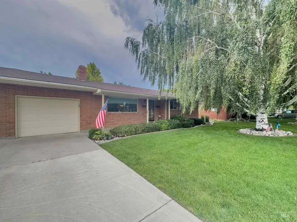 2231 Burton Ave, Burley, ID 83318