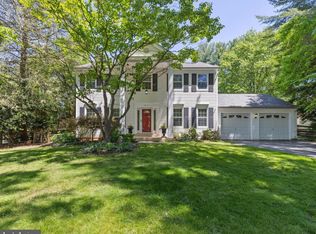 14717 Mentmore Pl, Gaithersburg, MD 20878