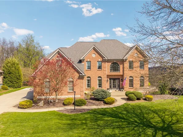 243 Arrowhead Ln, Eighty Four, PA 15330