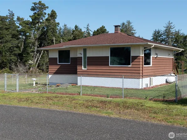 190 W Veterans Avenue, Westport, WA 98595