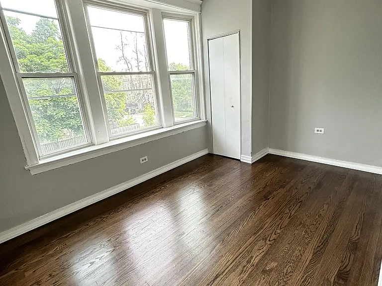 6100 S Green St — Photo 21