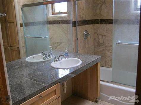 3rd image of 421 Martinez Ln