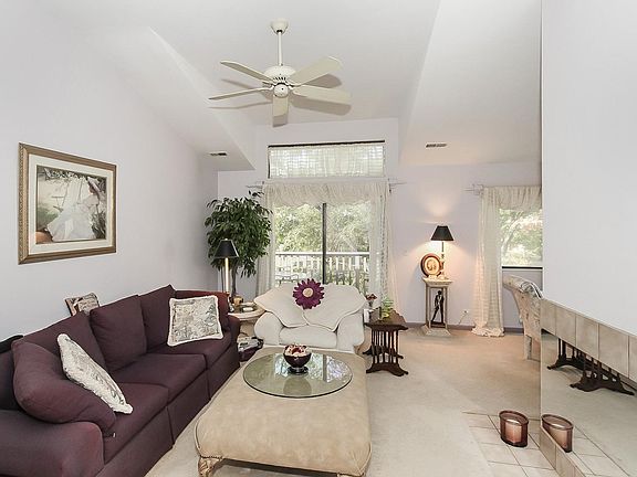 5th image of 962 Shoreline Rd #898