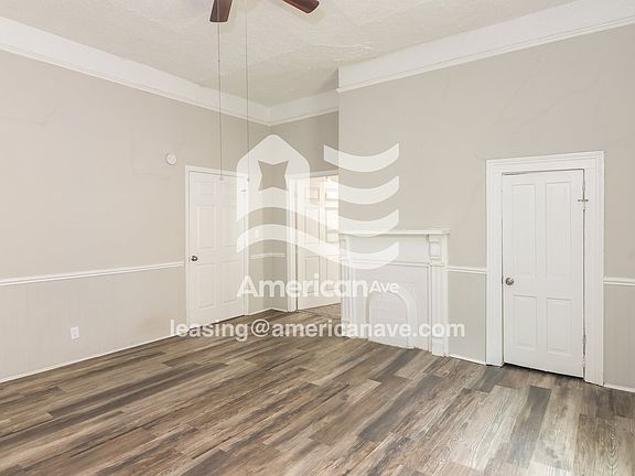 53298_003_living_room_3.jpg