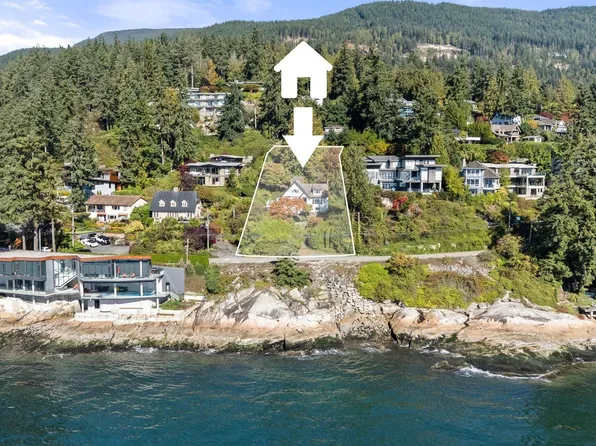 3721 Sunset Ln, West Vancouver, BC V7V 0A9