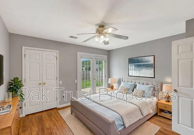 4834 Habersham Ln — Photo 19