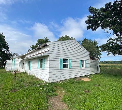 4th image of 2991 L Rd
