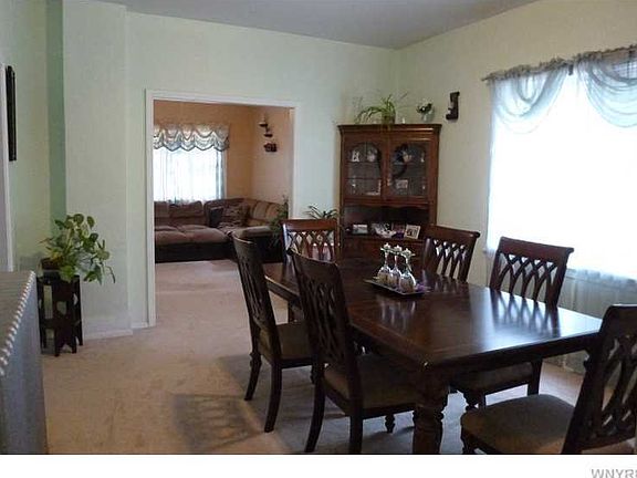4th image of 56 Garland Ave