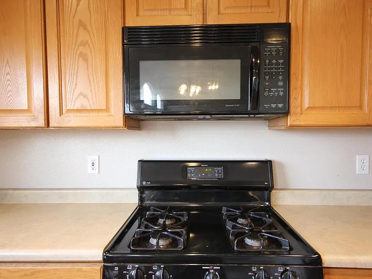 4224 Aryshire Ln — Photo 12
