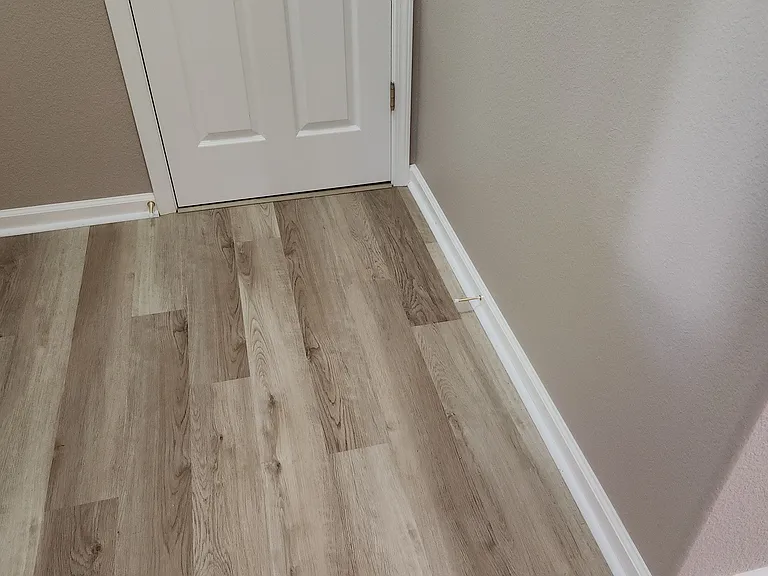 3360 Southwood Dr — Photo 12