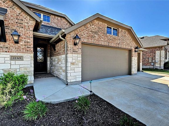 3rd image of 22301 Verbena Pkwy