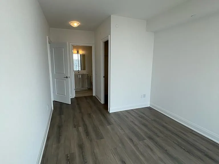 20 Gatineau Dr #1506 — Photo 10