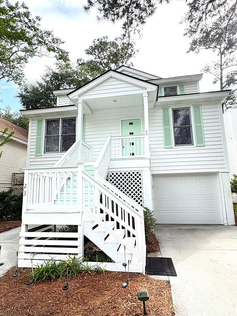 Welcome To Yacht Cove Hilton Head — Photo 1