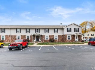 763 Delray Dr UNIT I, Saint Peters, MO 63376