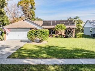 6412 Huntington Dr, Zephyrhills, FL 33542