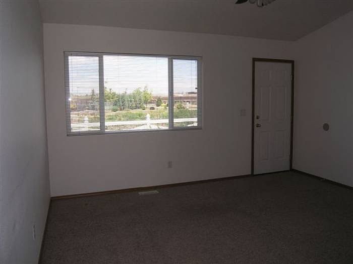 2nd image of 2421 Gosling St