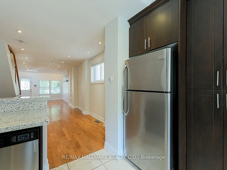 527 Craven Rd — Photo 18