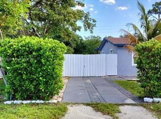 1378 SW 26th Ave, Fort Lauderdale, FL 33312