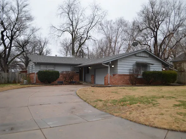 9901 W Kenny Ln, Wichita, KS 67212