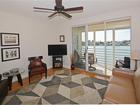 3rd image of 7902 Sailboat Key Blvd S APT 504