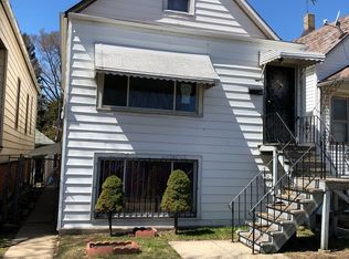 8156 S Brandon Ave, Chicago, IL 60617