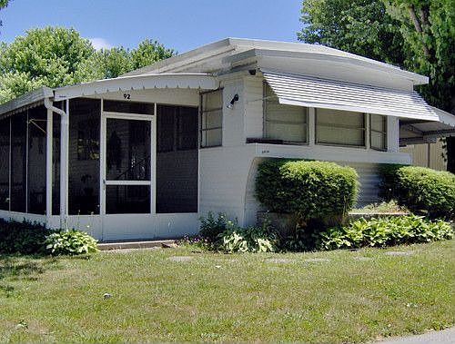 1st image of 92 Ironwood Dr