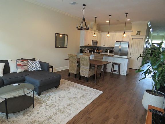 4th image of 224 W 5th Ave APT 5