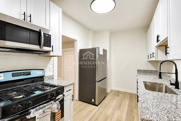 123 Gale St — Photo 7