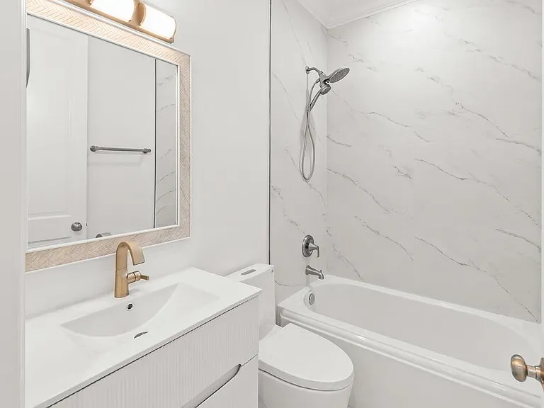 47 SW Osceola St #206 — Photo 22