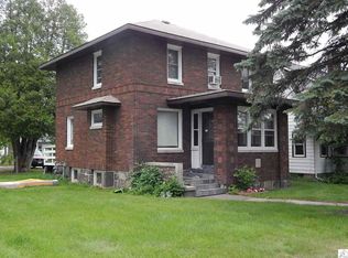 932 N 19th Ave E, Duluth, MN 55812