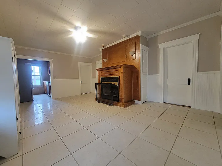 28 Emerson St #2 — Photo 4