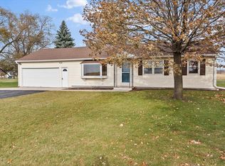 W4795 Rienzi Rd, Fond Du Lac, WI 54935