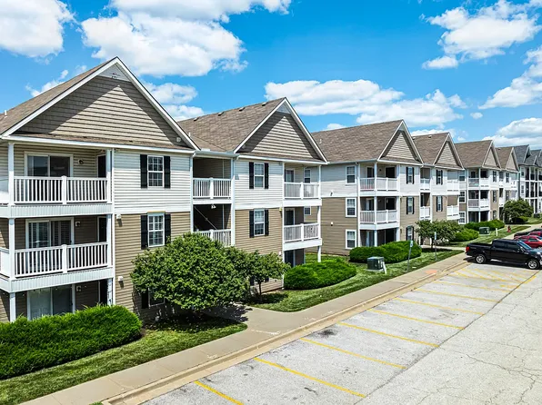 Brighton Crossing Apartments