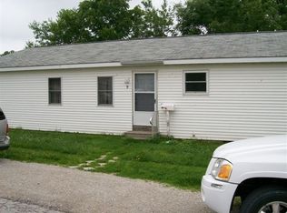 7 W Hoop St, Flora, IN 46929