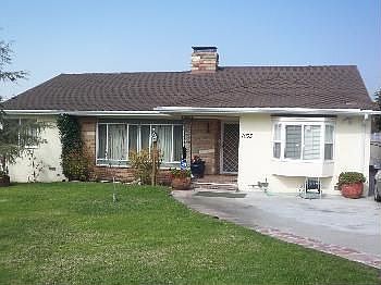 1st image of 1035 E Walnut Ave