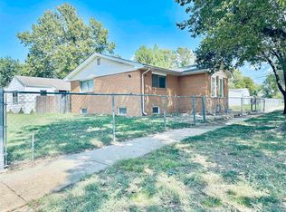 2258 S Ida Ave, Wichita, KS 67211
