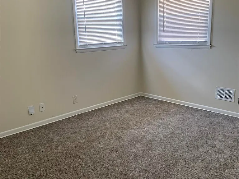 7125 W Appleton Ave — Photo 14