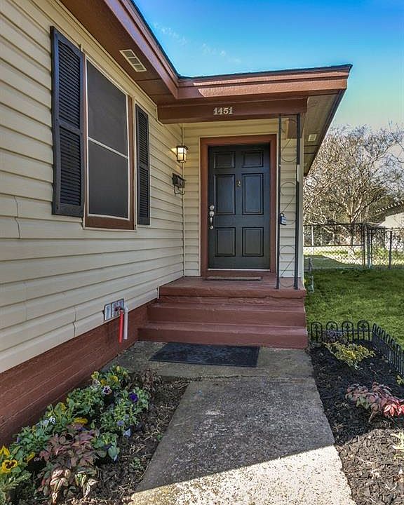 1st image of 1451 Glenwick Dr