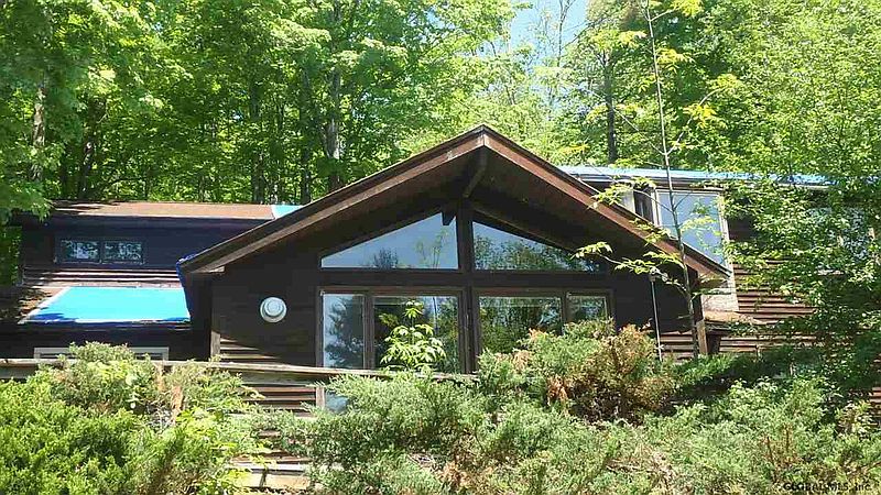 5th image of 107 MATTISON HOLLOW Road