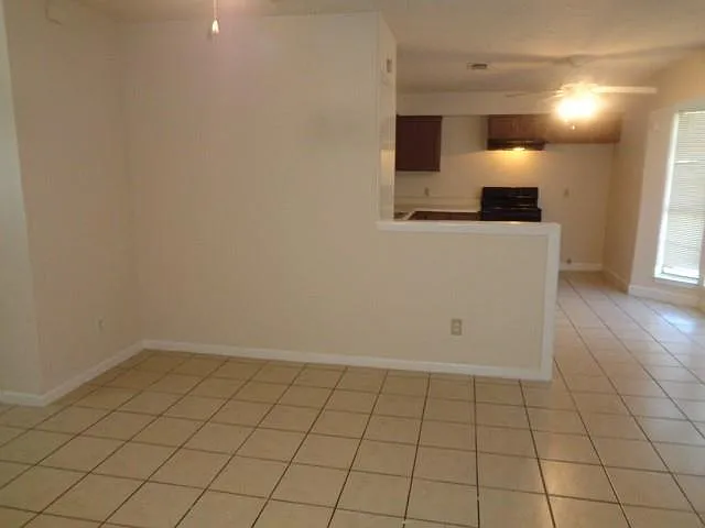 4358 Queens Retreat Dr — Photo 9
