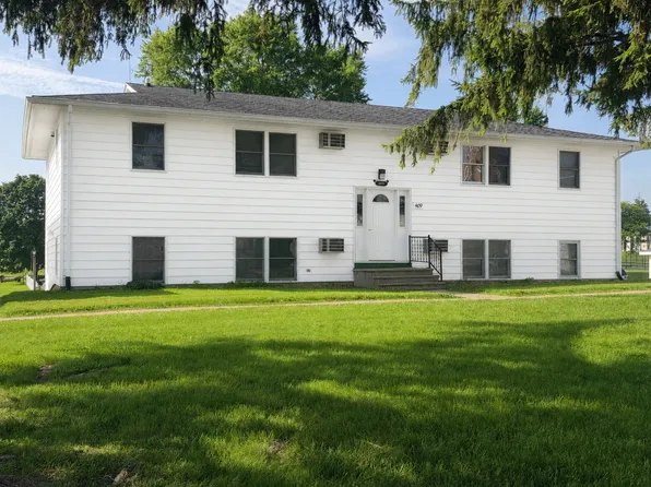 409 3rd Ave SW Unit 1, Cascade, IA 52033