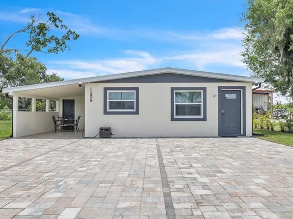 1205 SW Hibiscus Dr, Arcadia, FL 34266