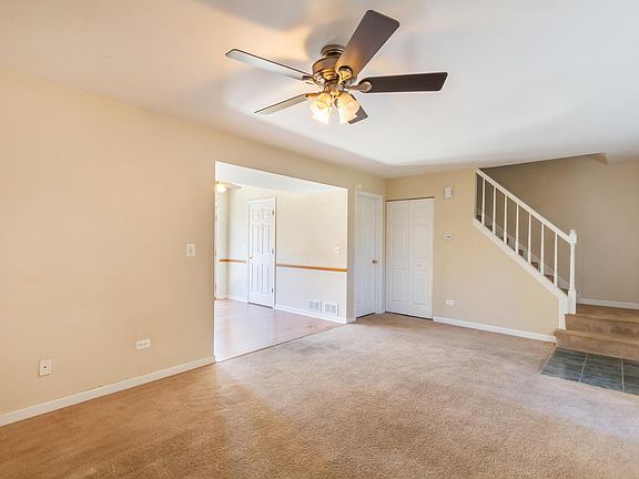 3rd image of 5613 Pebblebeach Dr Unit 5613